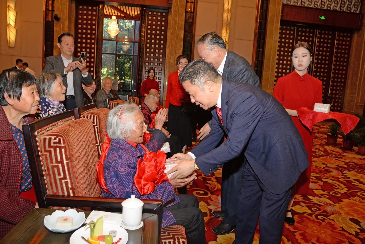 百歲老人3 百歲老人3